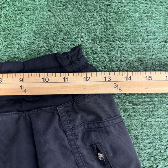Lululemon Shorts Womens 4 Black Running Athletic Zip Pocket - Picture 4 of 7
